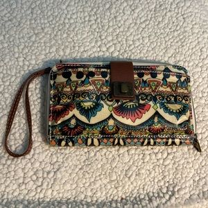 🌺 Sakroots Convertible Wristlet 🌺